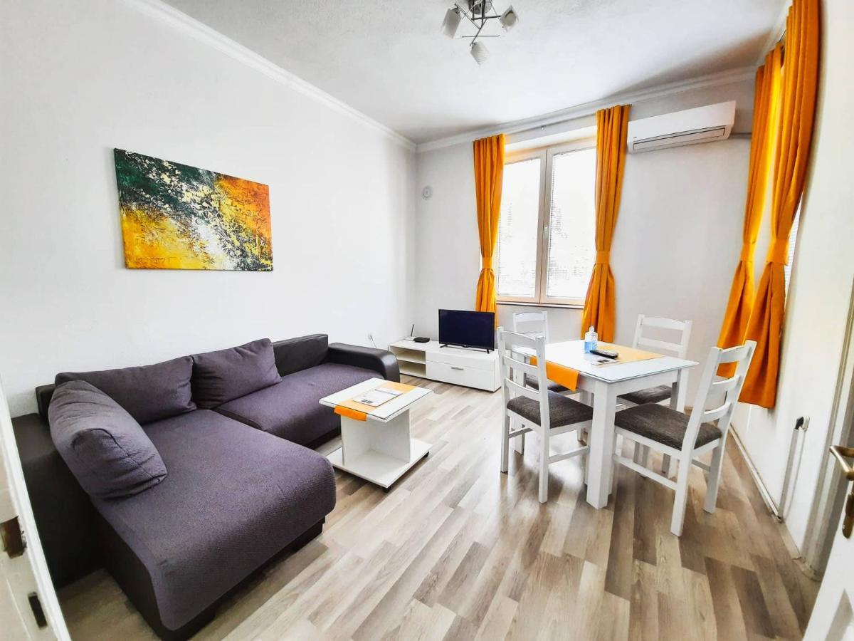 Darki Apartment Ohrid Bagian luar foto
